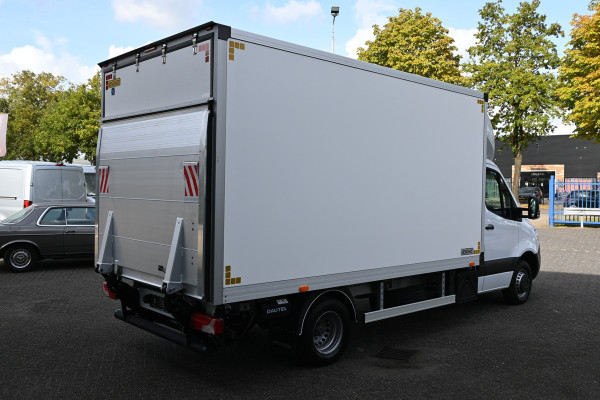 Mercedes-Benz Sprinter 519 CDI 3.0 V6 Bakwagen met klep Laadklep, Geveerde stoel