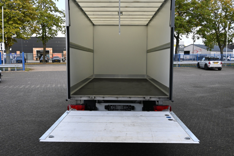 Mercedes-Benz Sprinter 519 CDI 3.0 V6 Bakwagen met klep Laadklep, Geveerde stoel