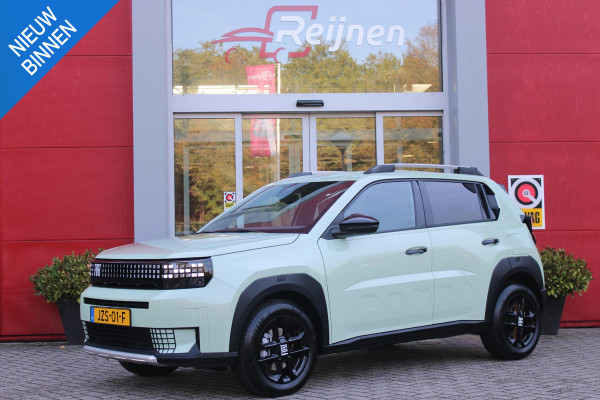 Fiat Grande Panda 1.2 Hybrid ICON PACK STYLE | BESCHERMPLATEN VOOR EN ACHTER IN "SILVER METAL DIAMOND DESIGN" | DAKRAILS IN HET ZWART EN ZILVERGRIJS UITGEVOERD | ZWARTE ACCENTEN RONDOM RAAMOMLIJSTING | MIDDENARMSTEUN | DRAADLOOS APPLE CARPLAY/ANDROID AUTO | PARKEERNSENSOREN VOOR & ACHTER | PACK STYLE: (16" LICHTMETALEN VELGEN HOOGGLANS ZWART, DAKRAILS ZWART, EXTRA GETINTE ACHTERRUITEN, IN HOOGTE VERSTELBARE PASSAGIERSSTOEL, MIDDENARMSTEUN, STYLE VOOR EN ACHTERBUMPER, STYLE DASHBOARD) | AQUA AZURE |