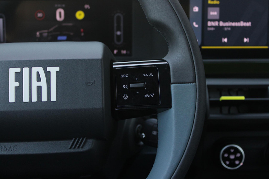 Fiat Grande Panda 1.2 Hybrid ICON PACK STYLE | BESCHERMPLATEN VOOR EN ACHTER IN "SILVER METAL DIAMOND DESIGN" | DAKRAILS IN HET ZWART EN ZILVERGRIJS UITGEVOERD | ZWARTE ACCENTEN RONDOM RAAMOMLIJSTING | MIDDENARMSTEUN | DRAADLOOS APPLE CARPLAY/ANDROID AUTO | PARKEERNSENSOREN VOOR & ACHTER | PACK STYLE: (16" LICHTMETALEN VELGEN HOOGGLANS ZWART, DAKRAILS ZWART, EXTRA GETINTE ACHTERRUITEN, IN HOOGTE VERSTELBARE PASSAGIERSSTOEL, MIDDENARMSTEUN, STYLE VOOR EN ACHTERBUMPER, STYLE DASHBOARD) | AQUA AZURE |
