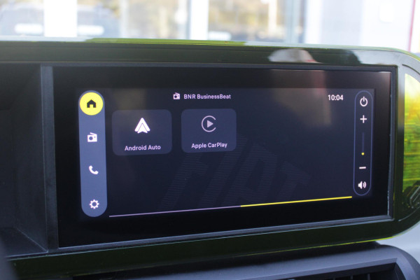 Fiat Grande Panda 1.2 Hybrid ICON PACK STYLE | BESCHERMPLATEN VOOR EN ACHTER IN "SILVER METAL DIAMOND DESIGN" | DAKRAILS IN HET ZWART EN ZILVERGRIJS UITGEVOERD | ZWARTE ACCENTEN RONDOM RAAMOMLIJSTING | MIDDENARMSTEUN | DRAADLOOS APPLE CARPLAY/ANDROID AUTO | PARKEERNSENSOREN VOOR & ACHTER | PACK STYLE: (16" LICHTMETALEN VELGEN HOOGGLANS ZWART, DAKRAILS ZWART, EXTRA GETINTE ACHTERRUITEN, IN HOOGTE VERSTELBARE PASSAGIERSSTOEL, MIDDENARMSTEUN, STYLE VOOR EN ACHTERBUMPER, STYLE DASHBOARD) | AQUA AZURE |
