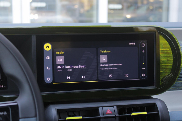 Fiat Grande Panda 1.2 Hybrid ICON PACK STYLE | BESCHERMPLATEN VOOR EN ACHTER IN "SILVER METAL DIAMOND DESIGN" | DAKRAILS IN HET ZWART EN ZILVERGRIJS UITGEVOERD | ZWARTE ACCENTEN RONDOM RAAMOMLIJSTING | MIDDENARMSTEUN | DRAADLOOS APPLE CARPLAY/ANDROID AUTO | PARKEERNSENSOREN VOOR & ACHTER | PACK STYLE: (16" LICHTMETALEN VELGEN HOOGGLANS ZWART, DAKRAILS ZWART, EXTRA GETINTE ACHTERRUITEN, IN HOOGTE VERSTELBARE PASSAGIERSSTOEL, MIDDENARMSTEUN, STYLE VOOR EN ACHTERBUMPER, STYLE DASHBOARD) | AQUA AZURE |