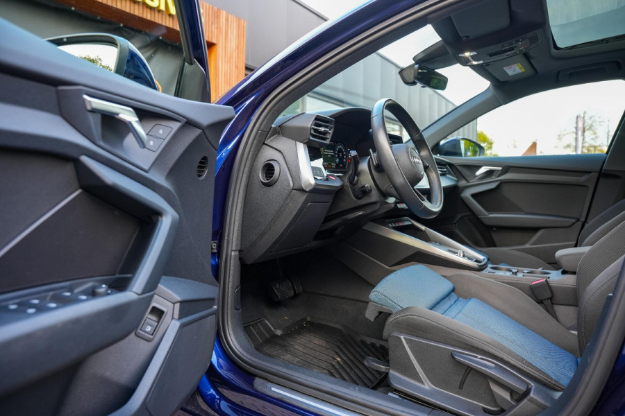 Audi A3 Sportback 40 TFSI e Edition 204 PK – Panoramadak • Adaptive Cruise • LED • Automaat