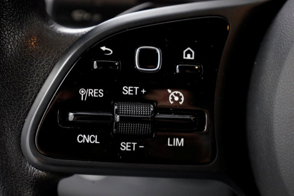 Mercedes-Benz Sprinter 317 CDI 170pk 9G Automaat Bakwagen met laadklep H232cm 04-2024