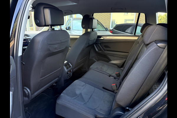 Volkswagen Tiguan Allspace 1.5 TSI Life Business 7-Persoons 18''Lmv, Camera, App Connect