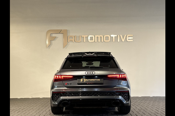 Audi RS3 Sportback 2.5 TFSI quattro Pano|Alcantara|B&O|Camera