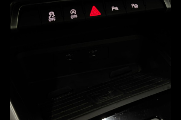 Audi A3 Sportback 35 TFSI S Line Pano Camera Cruise LED