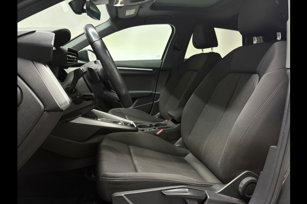 Audi A3 Sportback 35 TFSI S Line Pano Camera Cruise LED