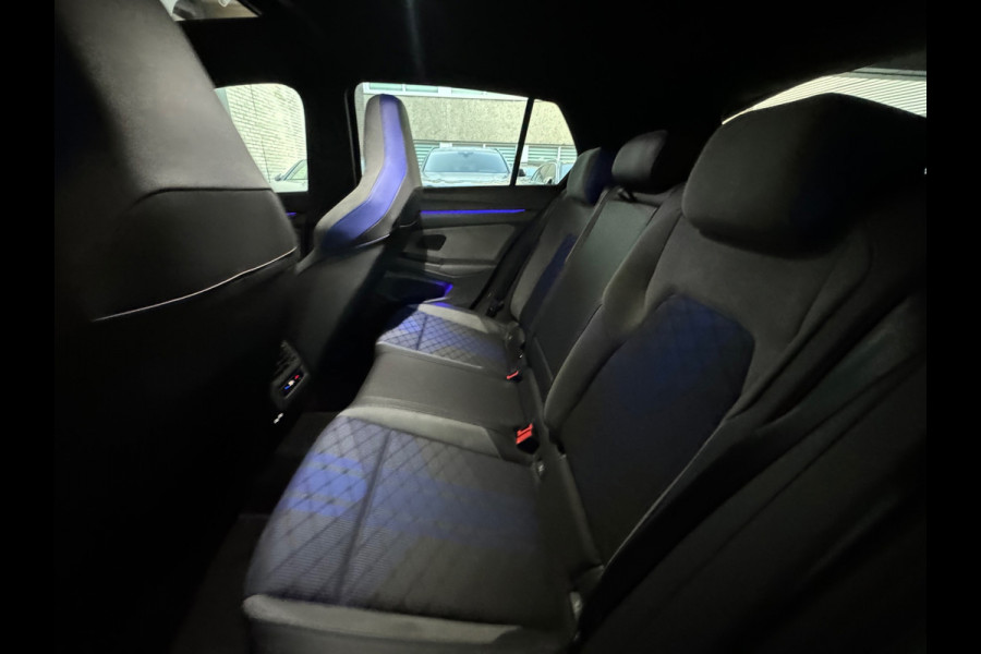 Volkswagen Golf 2.0 TSI R 4M Performance Pano|HuD|H/K|Akrapovic