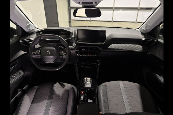 Peugeot e-208 EV Allure Pack 50 kWh | Voorstoelen verwarmd | Navigatie | LMV 16" | camera | 3-fase