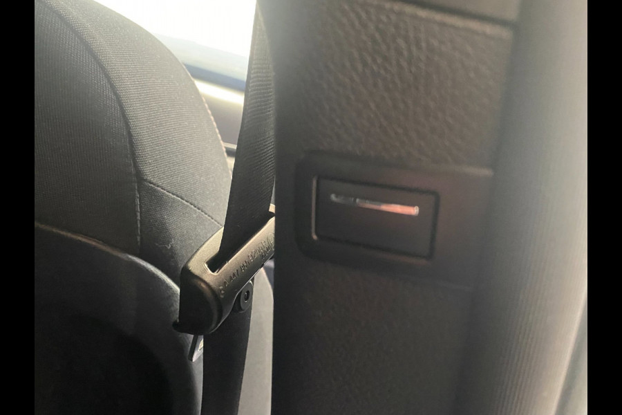 Mercedes-Benz EQV 300 L2 - 8 Pers. - 360 - Airco achter - Elec. deuren. - Incl. Garantie