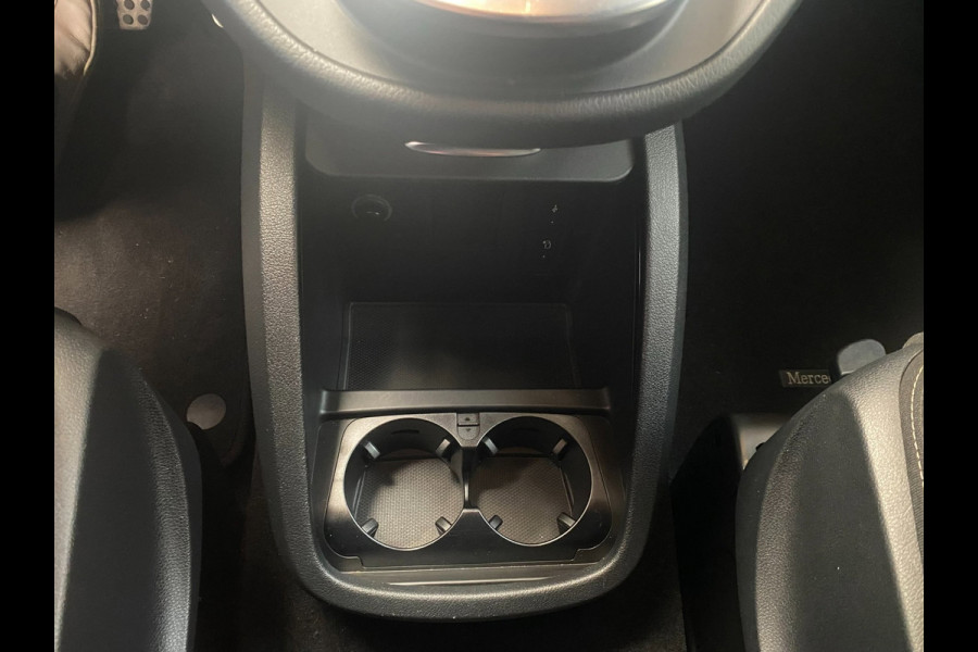 Mercedes-Benz EQV 300 L2 - 8 Pers. - 360 - Airco achter - Elec. deuren. - Incl. Garantie