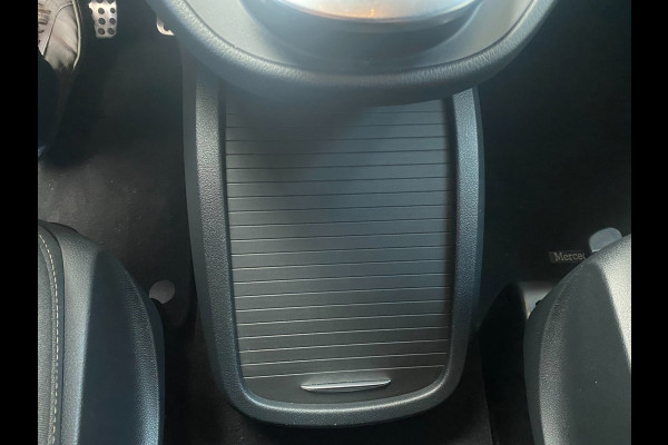 Mercedes-Benz EQV 300 L2 - 8 Pers. - 360 - Airco achter - Elec. deuren. - Incl. Garantie