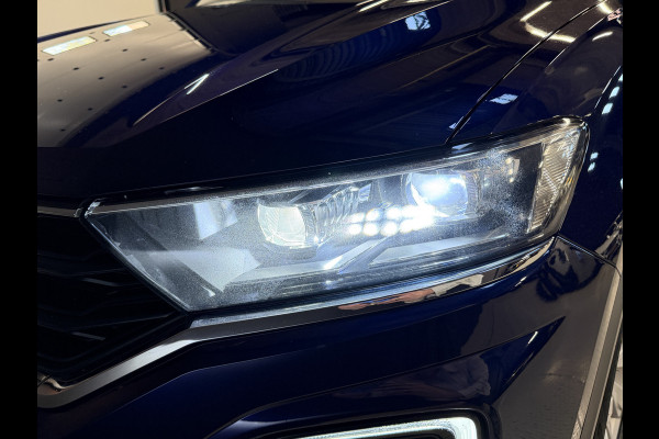 Volkswagen T-Roc 1.5 TSI Style | Pano | Adaptive cruise | Camera | Carplay | Full LED