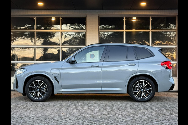 BMW X3 xDrive30e M SPORT | PANORAMA | LASER | HARMAN KARDON | ADAPT. CRUISE CONTROL | TREKHAAK | LEDER |