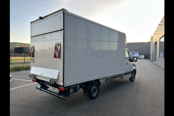 Mercedes-Benz Sprinter 317 CDI Bakwagen / Laadklep / Dak spoiler / Camera / Navigatie / Cruise control / Airco