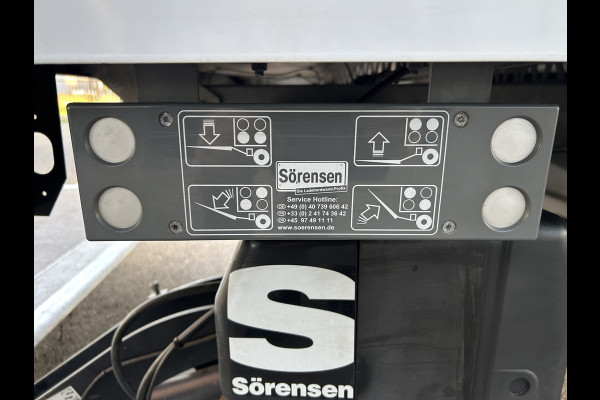 Mercedes-Benz Sprinter 317 CDI Bakwagen / Laadklep / Dak spoiler / Camera / Navigatie / Cruise control / Airco