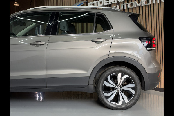 Volkswagen T-Cross 1.0 TSI DSG Style | Navi | Dode hoek | Stoelverwarming | PDC V+A | 100% Volkswagen Onderhouden!