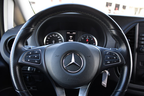 Mercedes-Benz Vito 116 CDI L2 Black Edition Camera, Cruise, Carplay, Automaat, LED, Clima, Multimedia, 164pk, Sensoren, Uniek!