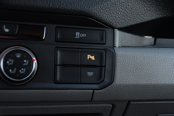 MAN TGE 3.180 35 2.0 L3H3 PB Edition Camera, Cruise, Carplay, 177pk, Leder, Multimedia, Automaat, Geveerde stoel, Uniek!