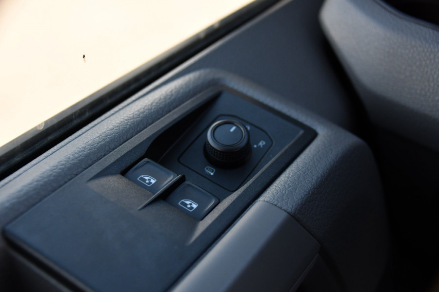 MAN TGE 3.180 35 2.0 L3H3 PB Edition Camera, Cruise, Carplay, 177pk, Leder, Multimedia, Automaat, Geveerde stoel, Uniek!