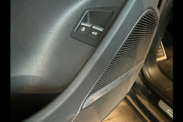 Audi Q8 60 TFSI e quattro S Line Pano|RS Seat|B&O|Trekhaak|Keyless