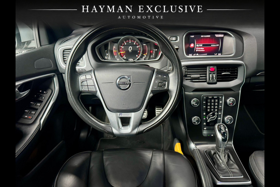 Volvo V40 2.0 T4 Business Sport | R-Design | Pano | Virtual | Camera | Cruise | Navi | Clima | LED | Parkeersens.