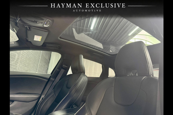 Volvo V40 2.0 T4 Business Sport | R-Design | Pano | Virtual | Camera | Cruise | Navi | Clima | LED | Parkeersens.