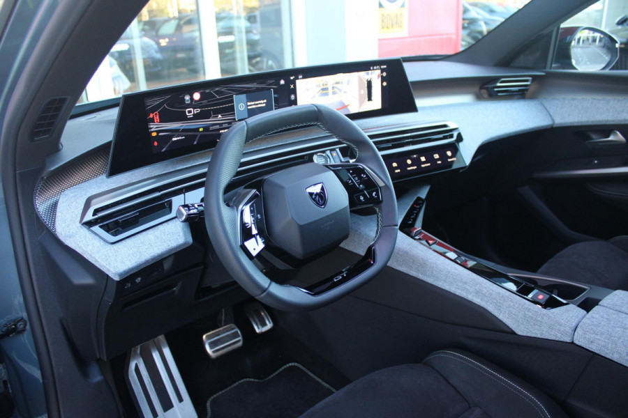 Peugeot 5008 1.2 Hybrid 145PK AUTOMAAT GT 7p | PANORAMISCH SCHUIFDAK PACK | 360° VISION & DRIVE ASSIST PLUS PACK: (360° CAMERA, BUITENSPIEGELS MET KANTELFUNCTIE, DRIVE ASSIST 2.0, DRAADLOZE TELEFOONLADER, ANTIDIEFSTALALARM) | BEKLEDING ALCANTARA/KUNSTLEDER | SEAT PACK COMFORT: (AGR BESTUUDERSSTOEL EN PASSAGIERSSTOEL ELEKTRISCH VERSTELBAAR MET MASSAGE FUNCTIE, BESTUUDERSSTOEL MET GEHEUGENFUNCTIE, BUITENSTE ZITPLAATSEN ACHTERBANK VERWARMBAAR) | GLANZEND ZWARTE DAKRAILS | BLUE INGARO  | 19" LICHTMETALEN VELGEN "BREDA" | DRAADLOZE TELEFOONLADER | APPLE CARPLAY/ANDROID AUTO DRAADLOOS |