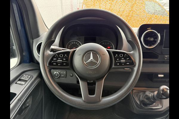 Mercedes-Benz Sprinter 317 1.9 CDI L2H2 LED 10 Inch MBUX Scherm Lederen bekleding Climate Control Cruise Control Camera Navigatie Parkeersensoren voor