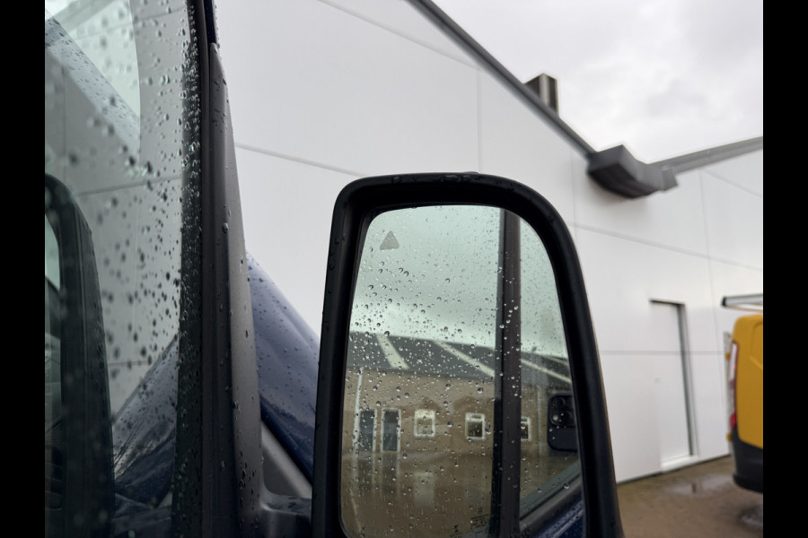 Mercedes-Benz Sprinter 317 1.9 CDI L2H2 LED 10 Inch MBUX Scherm Lederen bekleding Climate Control Cruise Control Camera Navigatie Parkeersensoren voor