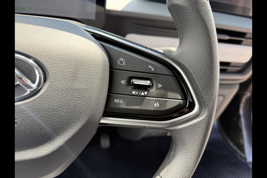 Maxus eDeliver 5 64kWh 163PK Elektrisch! L1H1 335KM WLTP 360° Camera Dubbele schuifdeuren Snelladen Climate control Cruise control Carplay Laadka