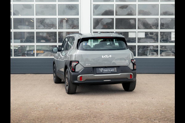 Kia EV2 Air 42.2 kWh | Actieprijs * | Clima | Adapt. cruise | Navi | Dakrails | 16" | Stoel&Stuur Verwarming | Apple Carplay