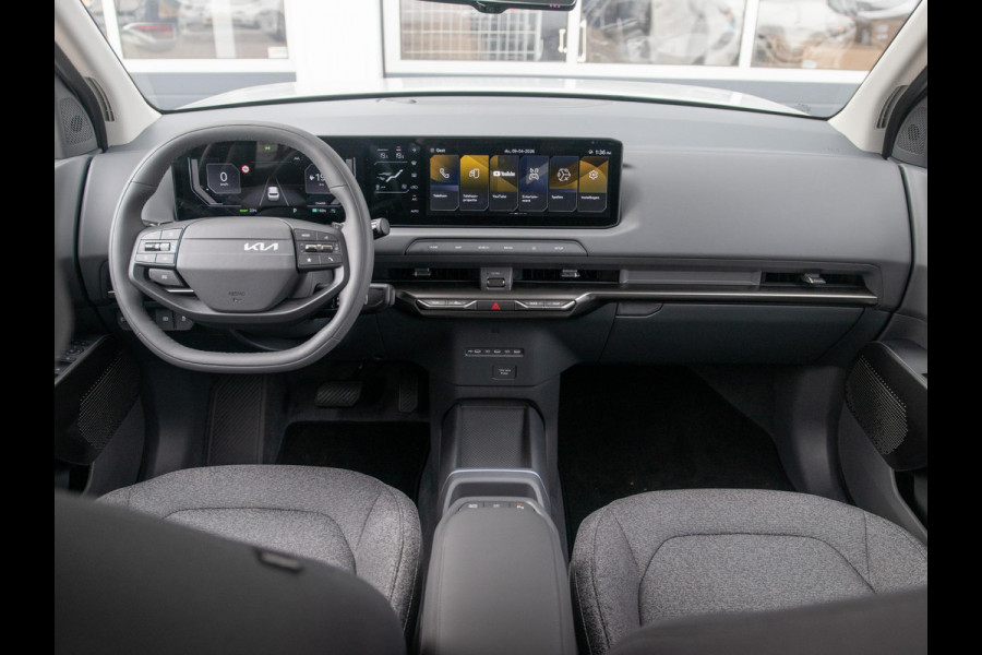 Kia EV2 Air 42.2 kWh | Actieprijs * | Clima | Adapt. cruise | Navi | Dakrails | 16" | Stoel&Stuur Verwarming | Apple Carplay