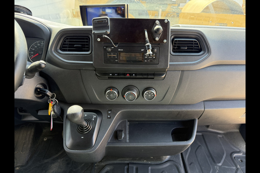 Renault Master Plancher T35 2.3 DCI 150PK Automaat Bakwagen Lowliner Plancher Airco Cruise Control Camera Foodtruck Meubelbak Paardenwagen