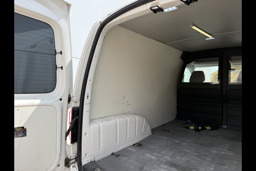 Volkswagen E-Caddy 37kWh 113PK L2H1 Elektrisch Caddy ABT Maxi 37,3kWh 159km WLTP LED Trekhaak Airco Stoelverwarming Parkeersensoren