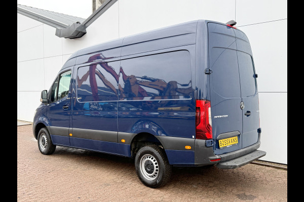 Mercedes-Benz Sprinter 317 1.9 CDI Widescreen 10.25inch Mercedes ME LED Climate Control Cruise Control Camera Carplay Navigatie Lederen stoelen Lucht g