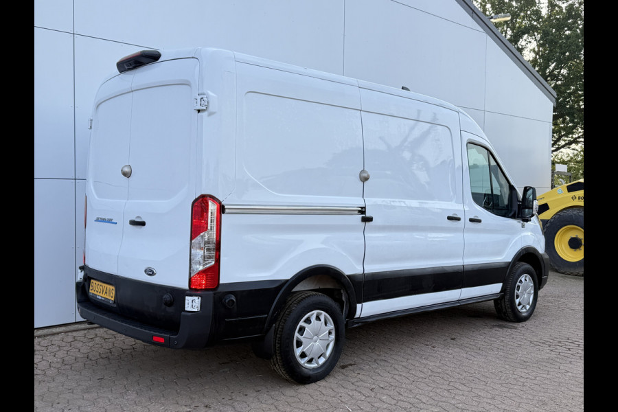 Ford E-Transit e-Transit 68kWh 184PK