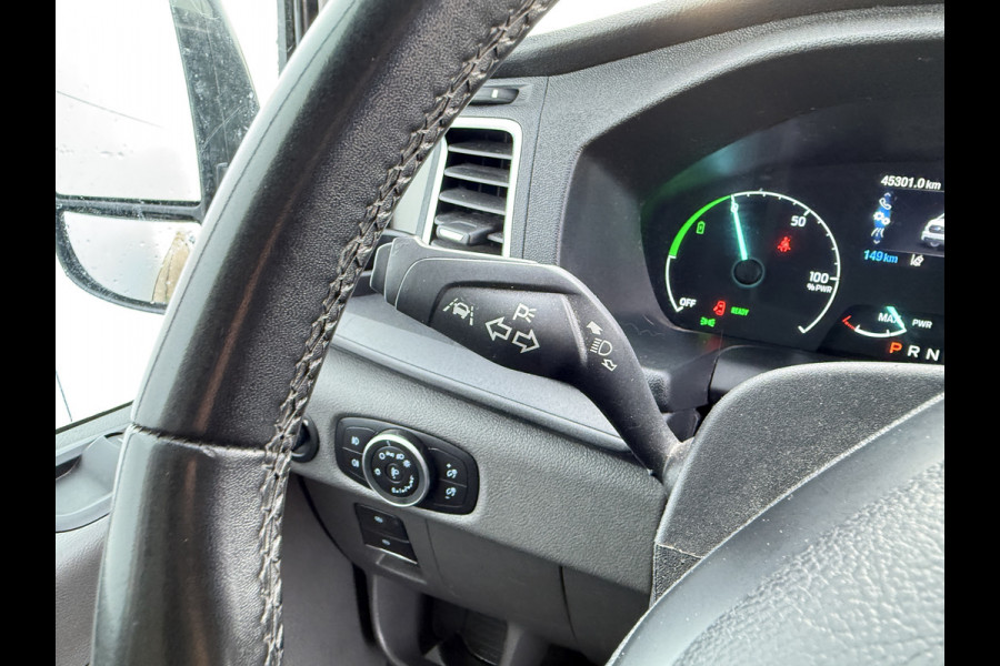 Ford E-Transit e-Transit 68kWh 184PK