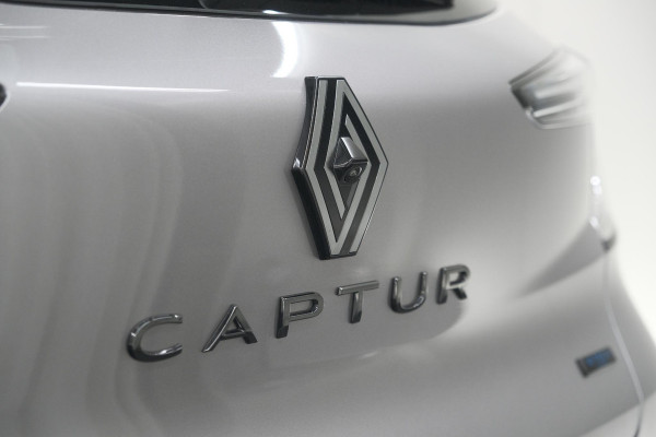 Renault Captur 1.8 E-Tech full hybrid 160 esprit Alpine | 360 Camera | Adaptieve Cruise Control | Dodehoekdetectie | Stuurwielverwarming