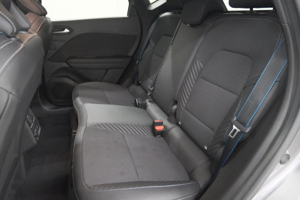 Renault Captur 1.8 E-Tech full hybrid 160 esprit Alpine | 360 Camera | Adaptieve Cruise Control | Dodehoekdetectie | Stuurwielverwarming