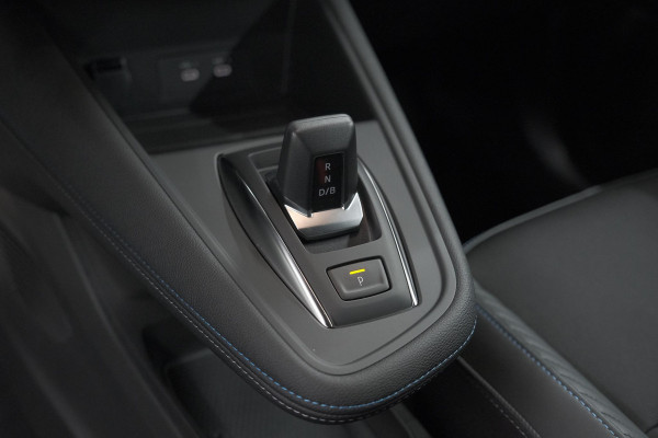 Renault Captur 1.8 E-Tech full hybrid 160 esprit Alpine | 360 Camera | Adaptieve Cruise Control | Dodehoekdetectie | Stuurwielverwarming