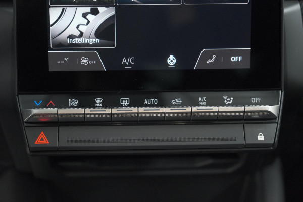 Renault Captur 1.8 E-Tech full hybrid 160 esprit Alpine | 360 Camera | Adaptieve Cruise Control | Dodehoekdetectie | Stuurwielverwarming