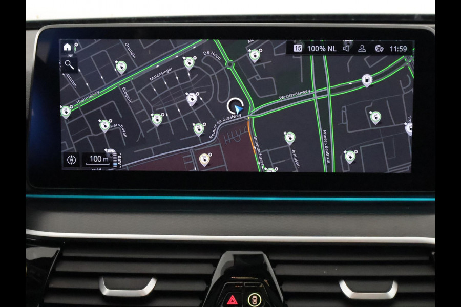 BMW 5 Serie Touring 530e Business Edition Plus M-Pakket | Stoelverwarming | Harman Kardon | Schuif-/Kanteldak | 1e eigenaar |