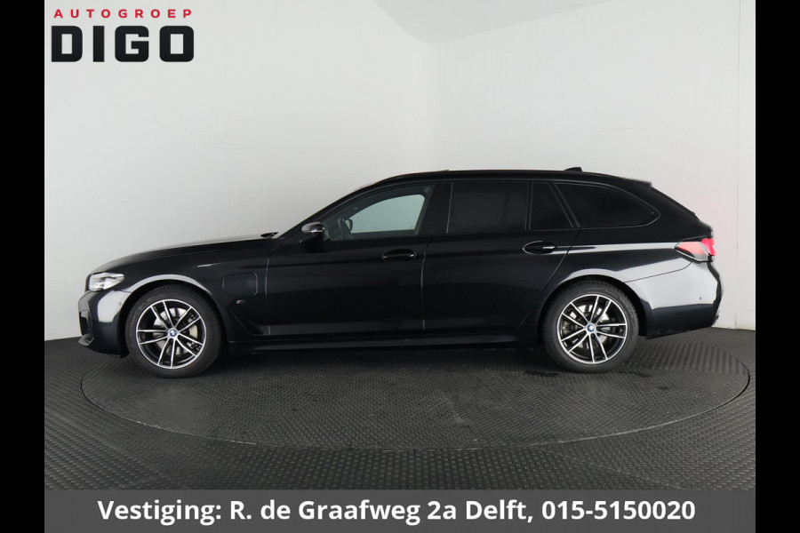 BMW 5 Serie Touring 530e Business Edition Plus M-Pakket | Stoelverwarming | Harman Kardon | Schuif-/Kanteldak | 1e eigenaar |