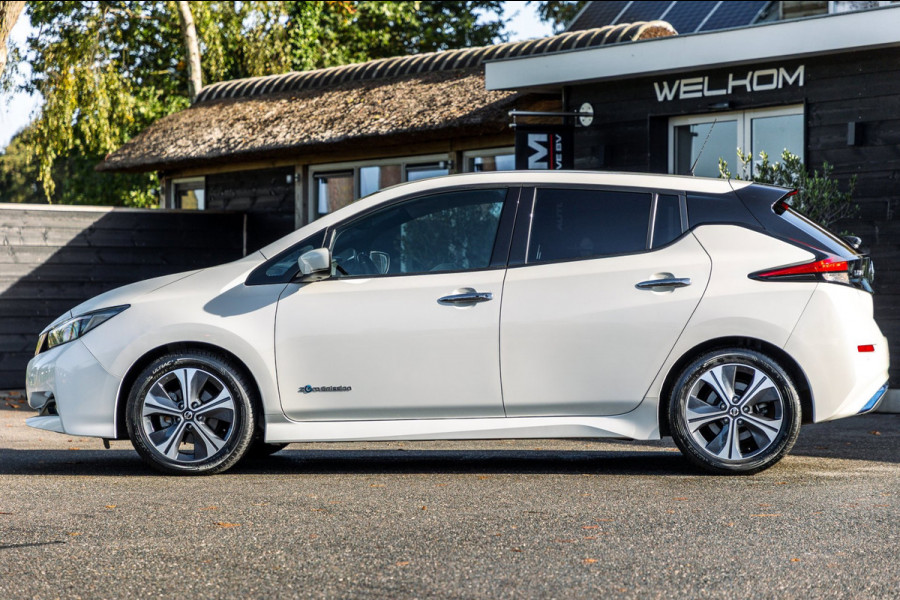 Nissan Leaf N-Connecta 40 kWh I 87% SOH I Dealeronderhouden I camera I