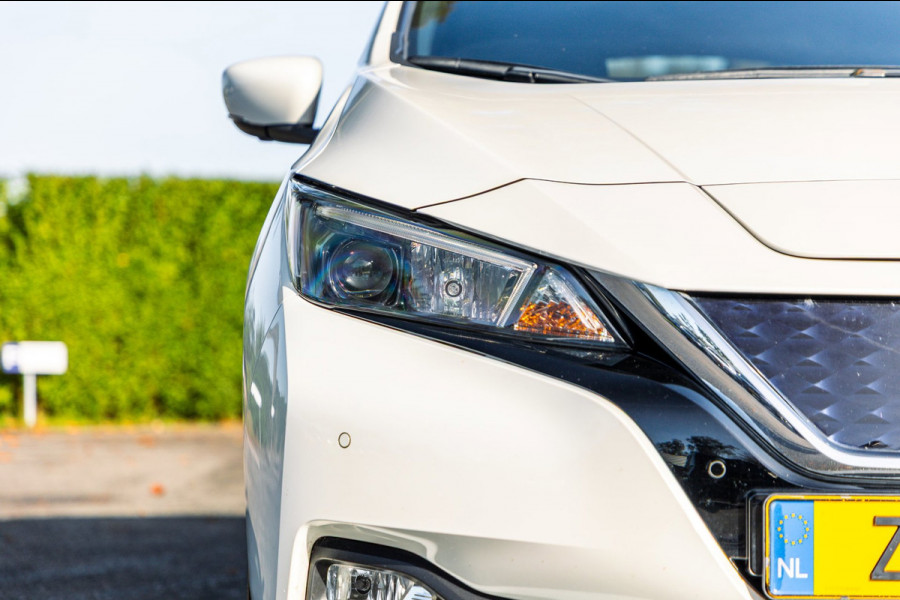 Nissan Leaf N-Connecta 40 kWh I 87% SOH I Dealeronderhouden I camera I
