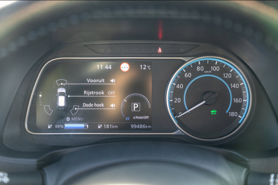 Nissan Leaf N-Connecta 40 kWh I 87% SOH I Dealeronderhouden I camera I