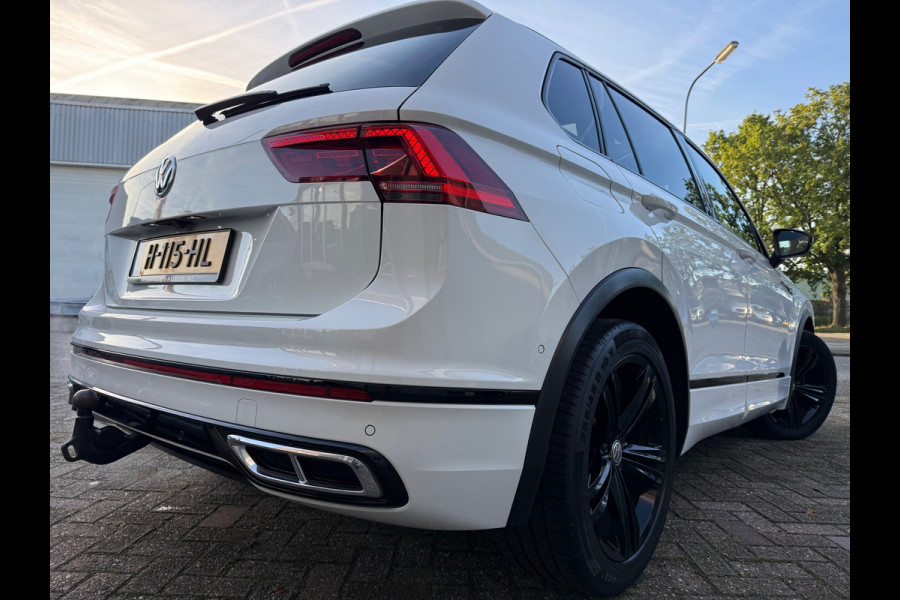 Volkswagen Tiguan 1.5 TSI ACT 2020 HIGH R-LINE PANO LEDER MEMORY LED NAP