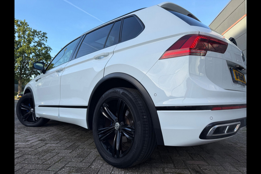 Volkswagen Tiguan 1.5 TSI ACT 2020 HIGH R-LINE PANO LEDER MEMORY LED NAP